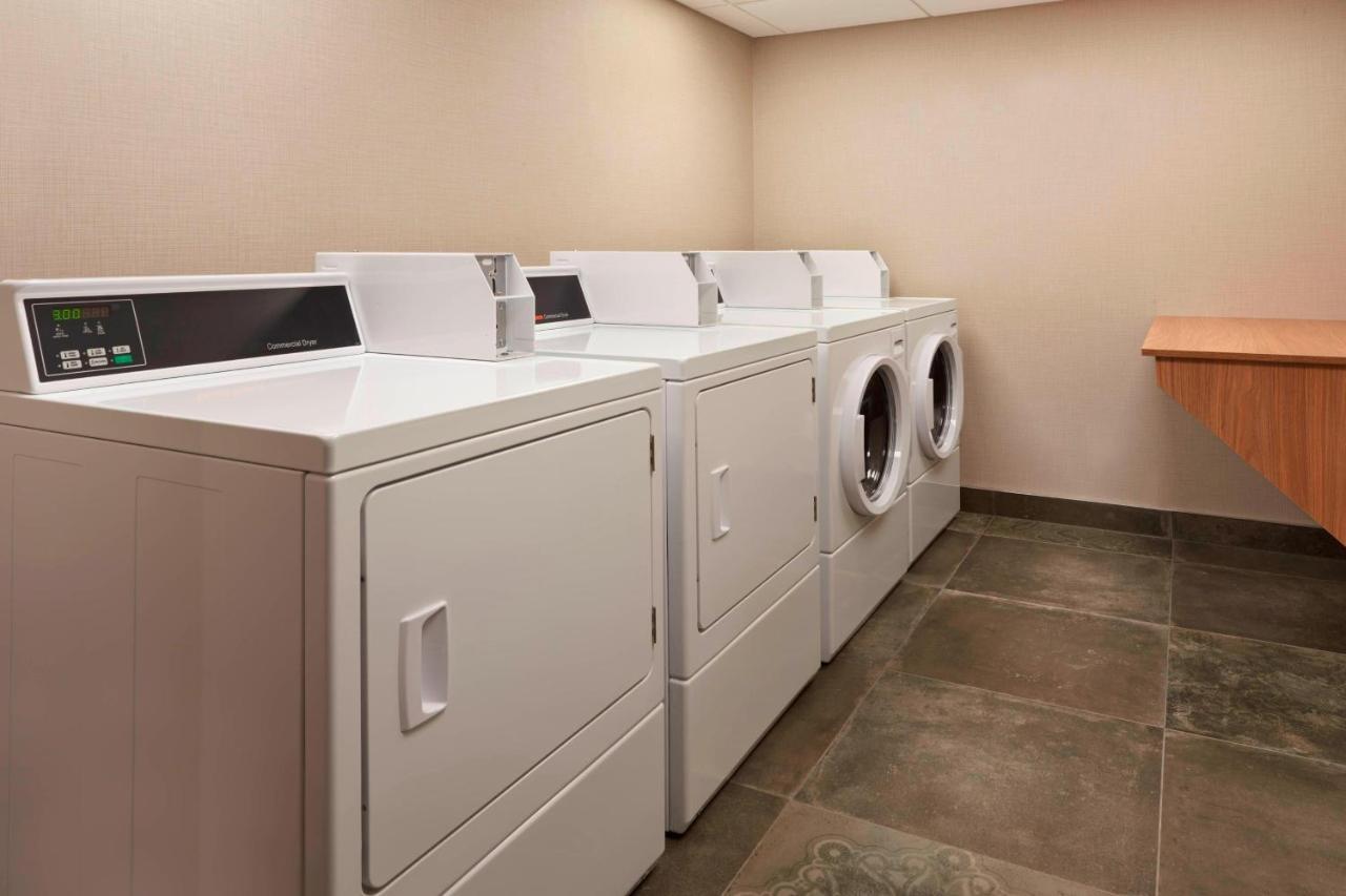 Fairfield Inn By Marriott Montreal Downtown Luaran gambar